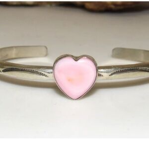 Navajo Pink Conch Heart Bracelet Stacker Sterling Silver Cuff G. Jones